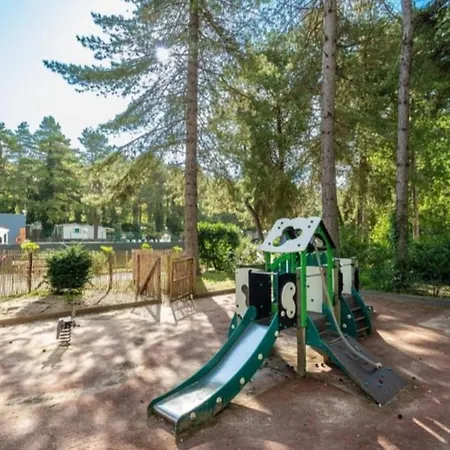 Campsite Escale Douceur A Camiers